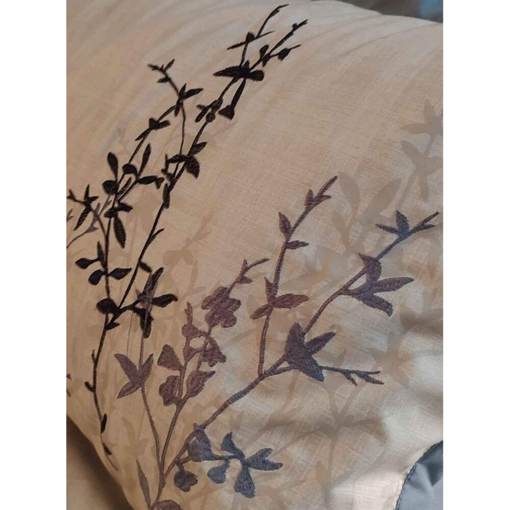 King size comforter set - Picture 8 of 8